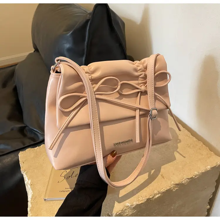 Women's Creamy Underarm Tote Bag with Bow — feature 24