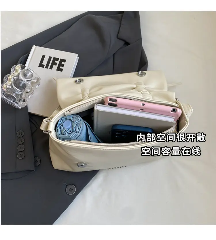 Women's Creamy Underarm Tote Bag with Bow — feature 9