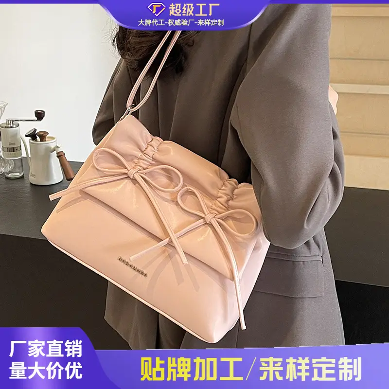 Silver Underarm Bag for Women Large Capacity Autumn Winter - Image 5