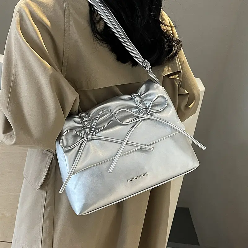 Silver Underarm Bag for Women Large Capacity Autumn Winter - Image 6