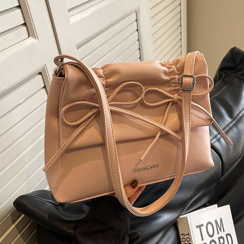 Silver Underarm Bag for Women Large Capacity Autumn Winter - Image 3