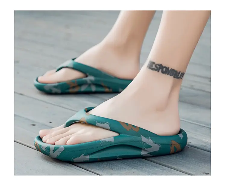 2024 Green Printed Women's Beach Flip Flops — feature 19