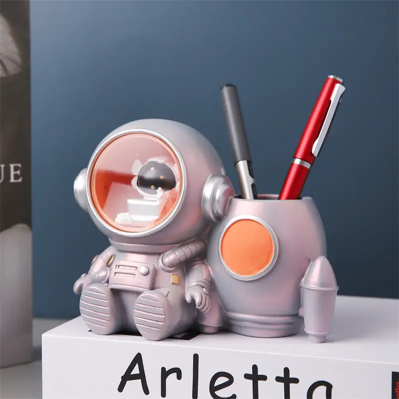 Hot Astronaut Pen Holder with Light & Makeup Brush