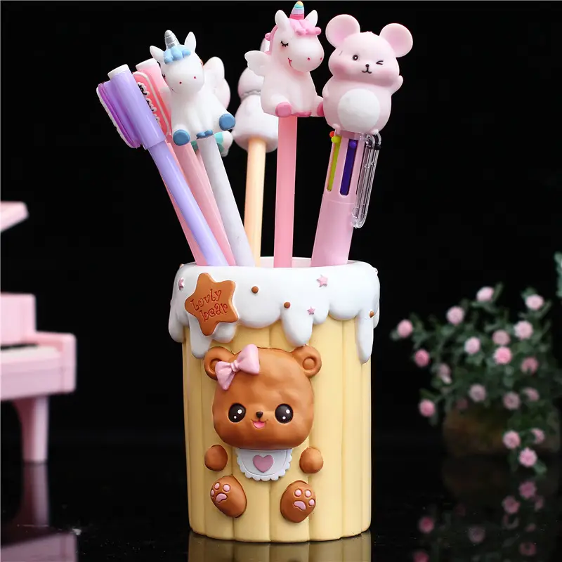 Hot Astronaut Pen Holder with Light & Makeup Brush