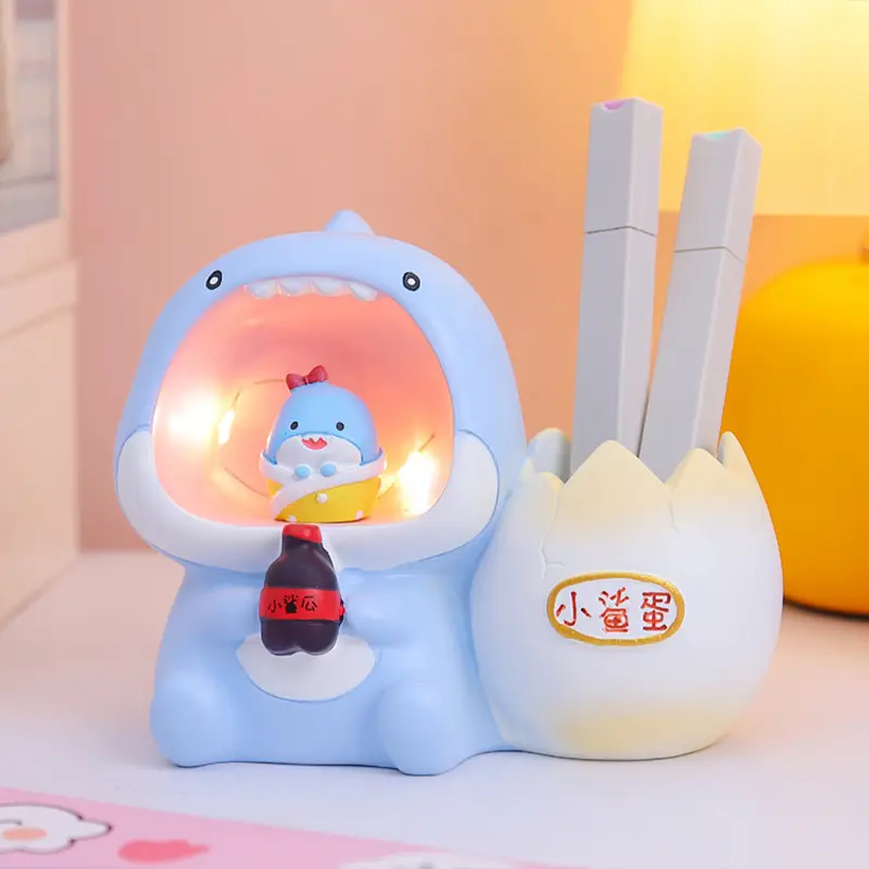 Hot Astronaut Pen Holder with Light & Makeup Brush
