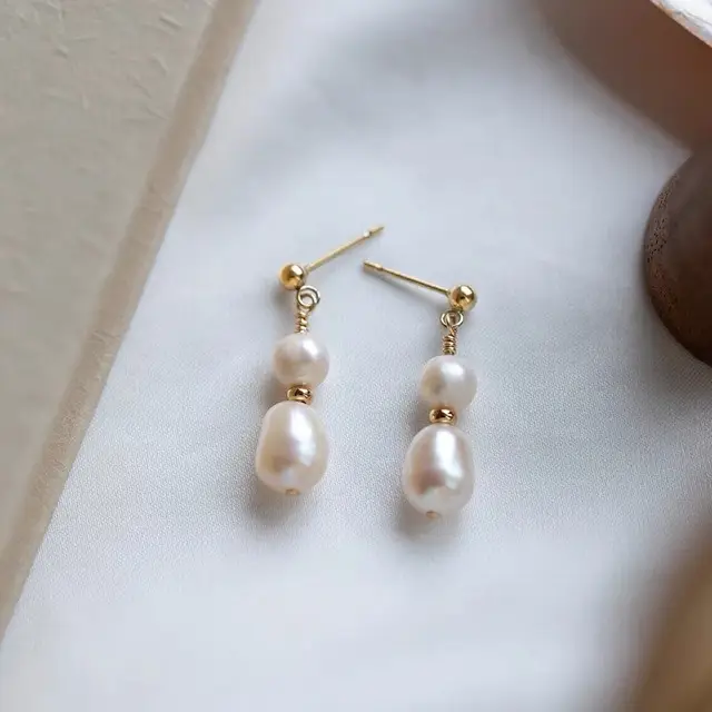 Natural Pearl Ear Clip Women's Ear Holes Baroque Earrings - Image 6