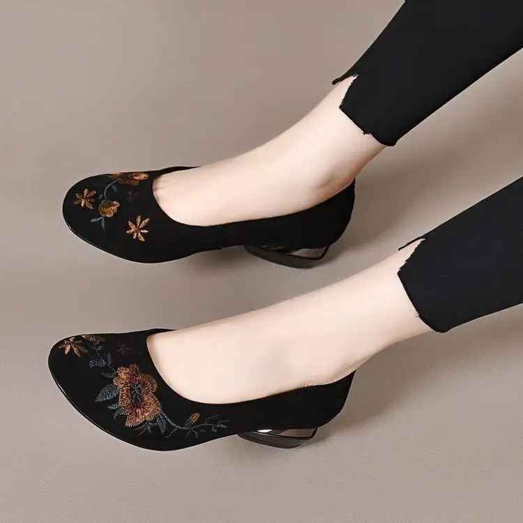 Thick Heeled Shoes Women's 2024 Spring New Low Mouth Low Heeled Mother Shoes Round-toe Shoes Embroidered Shoes Comfortable Frosted Leather Shoes — feature 4