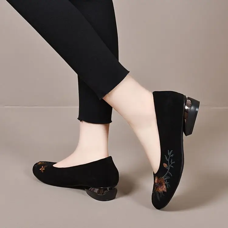 Thick Heeled Shoes Women's 2024 Spring New Low Mouth Low Heeled Mother Shoes Round-toe Shoes Embroidered Shoes Comfortable Frosted Leather Shoes — feature 8