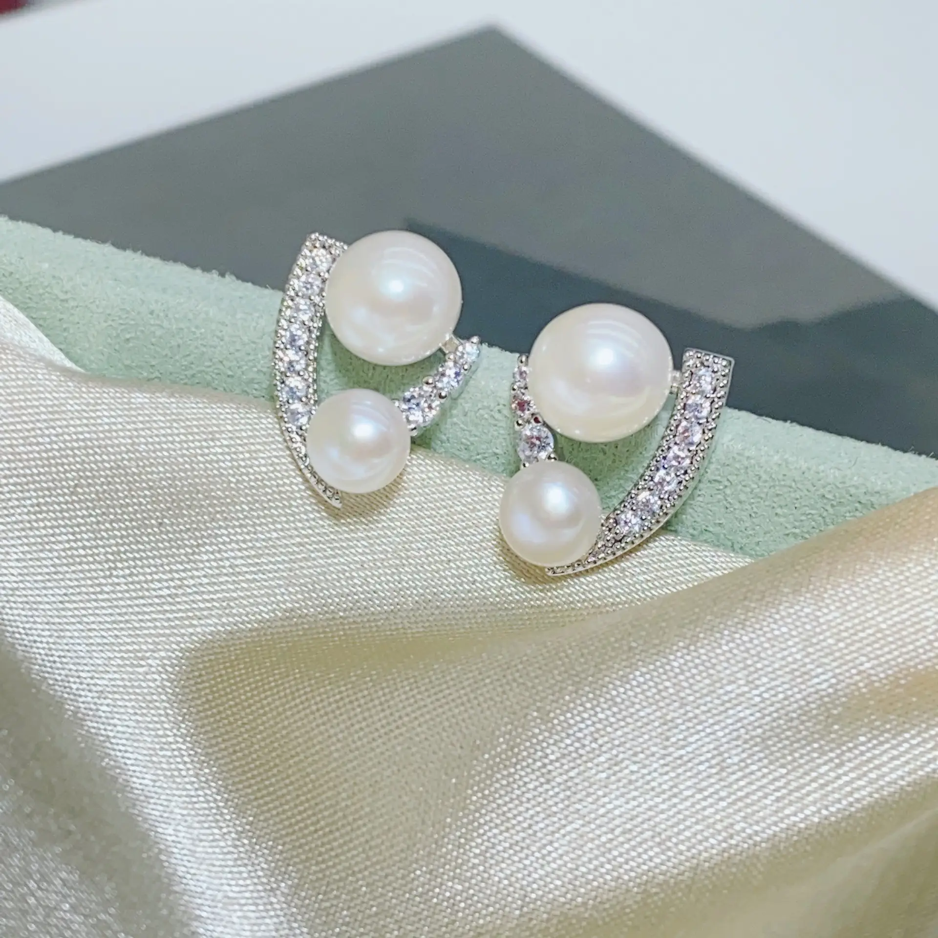Zhuji Pearl Earrings 5-7MM Natural Freshwater Pearl 925 Silver - Image 5