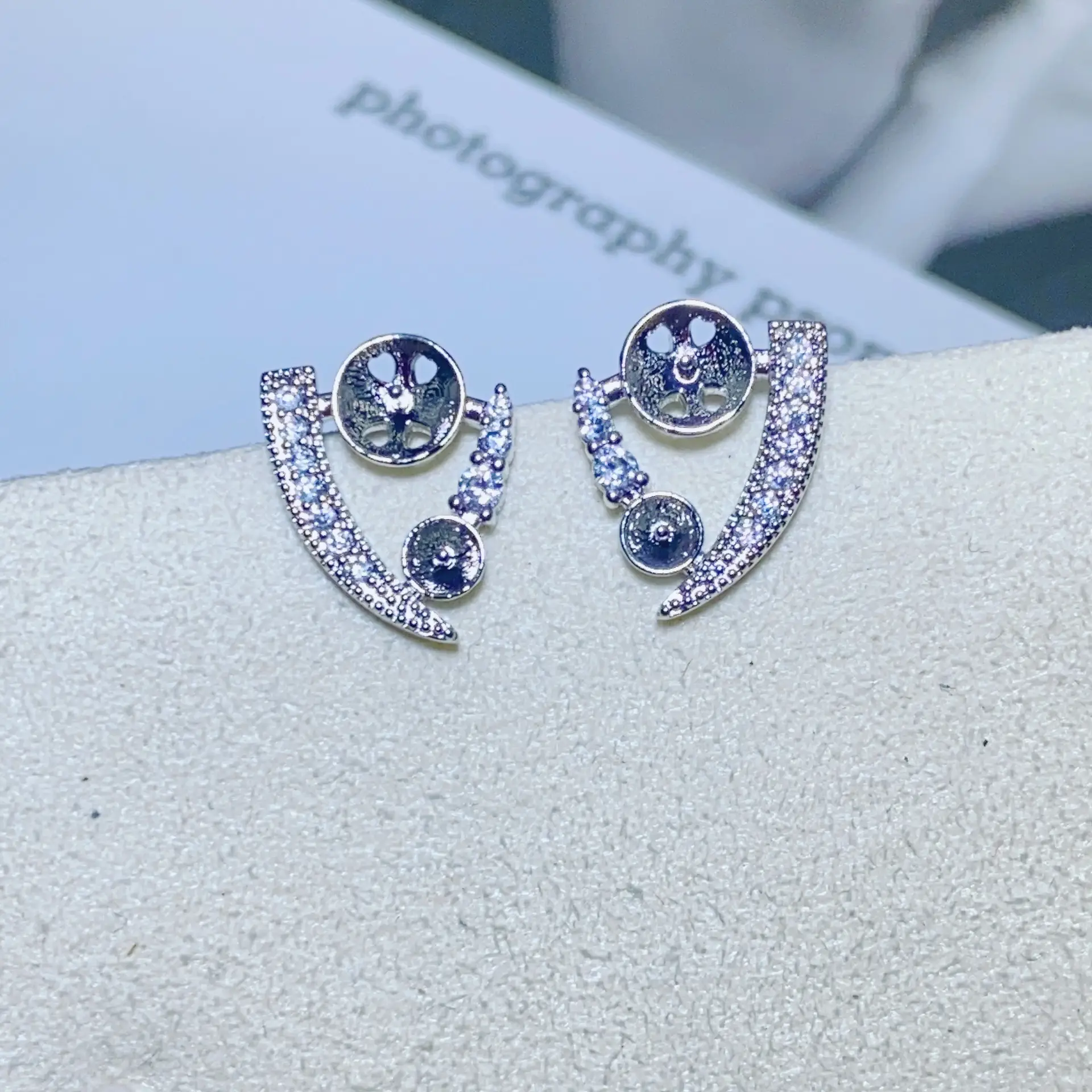 Zhuji Pearl Earrings 5-7MM Natural Freshwater Pearl 925 Silver — feature 8