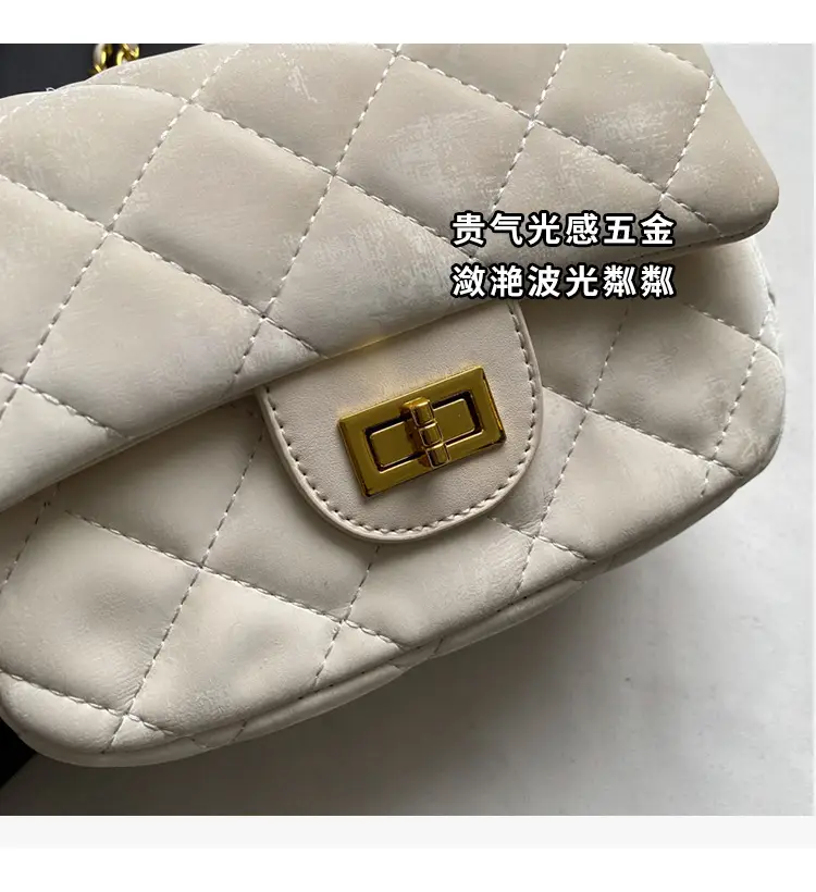 White Quilted Chain Shoulder Bag for Women — feature 13