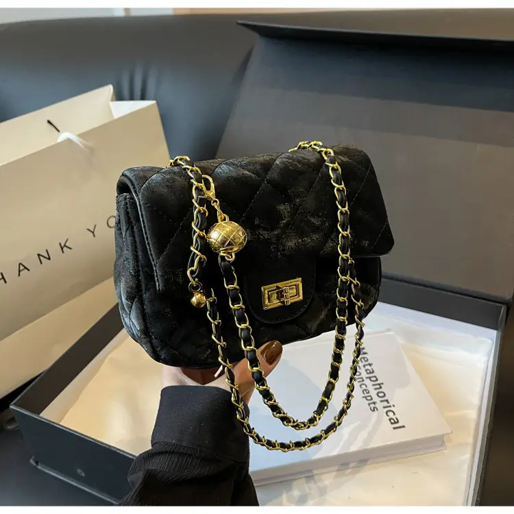 White Quilted Chain Shoulder Bag for Women — feature 30