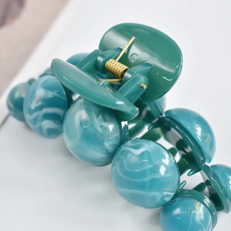 High-End Retro Shark Clip Large Pearl Hair Clip Women - Image 5