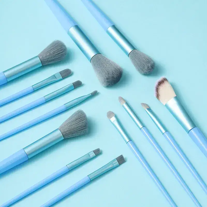 Beginners 13 Makeup Brush Set Super Soft Eye Paint Brushes - Image 17