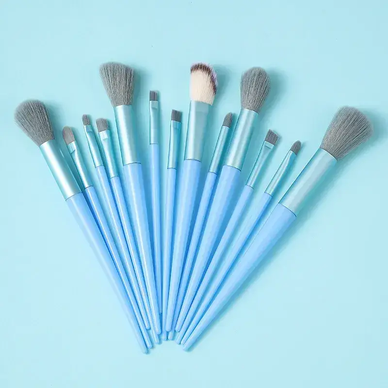 Beginners 13 Makeup Brush Set Super Soft Eye Paint Brushes — feature 16
