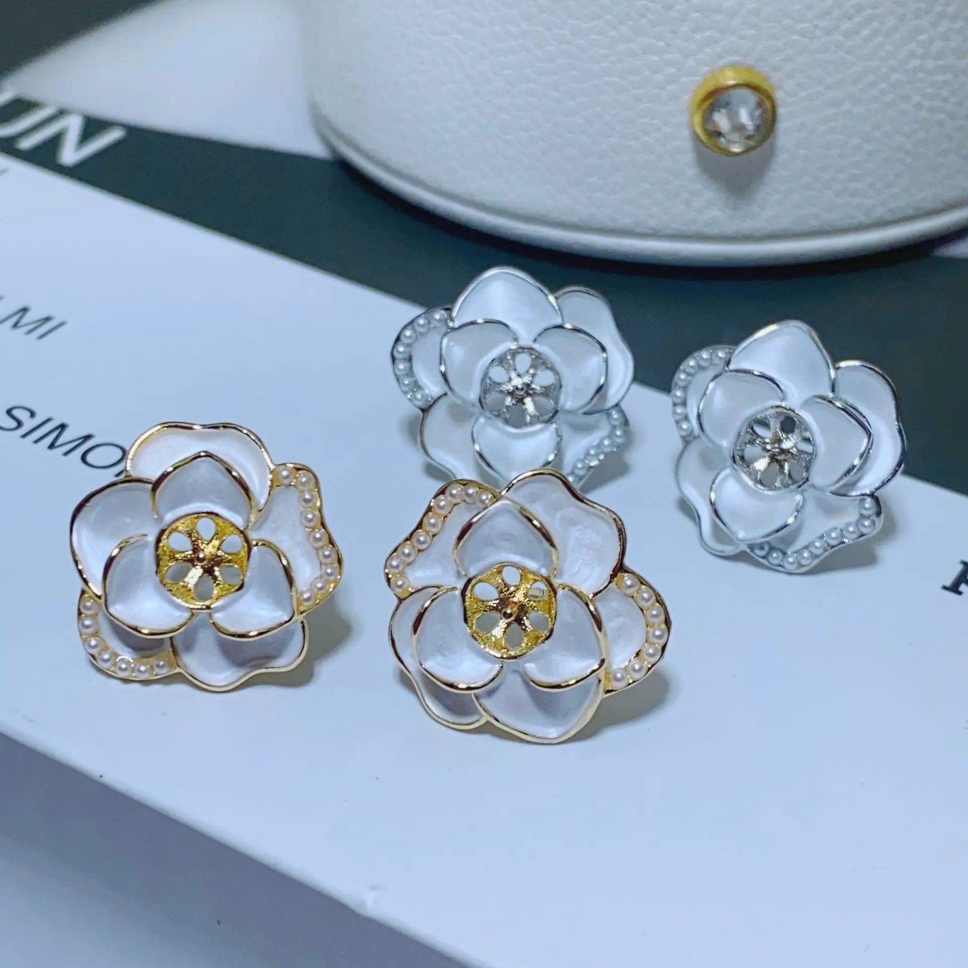 French Vintage Camellia Pearl Earrings White Flower Design — feature 11