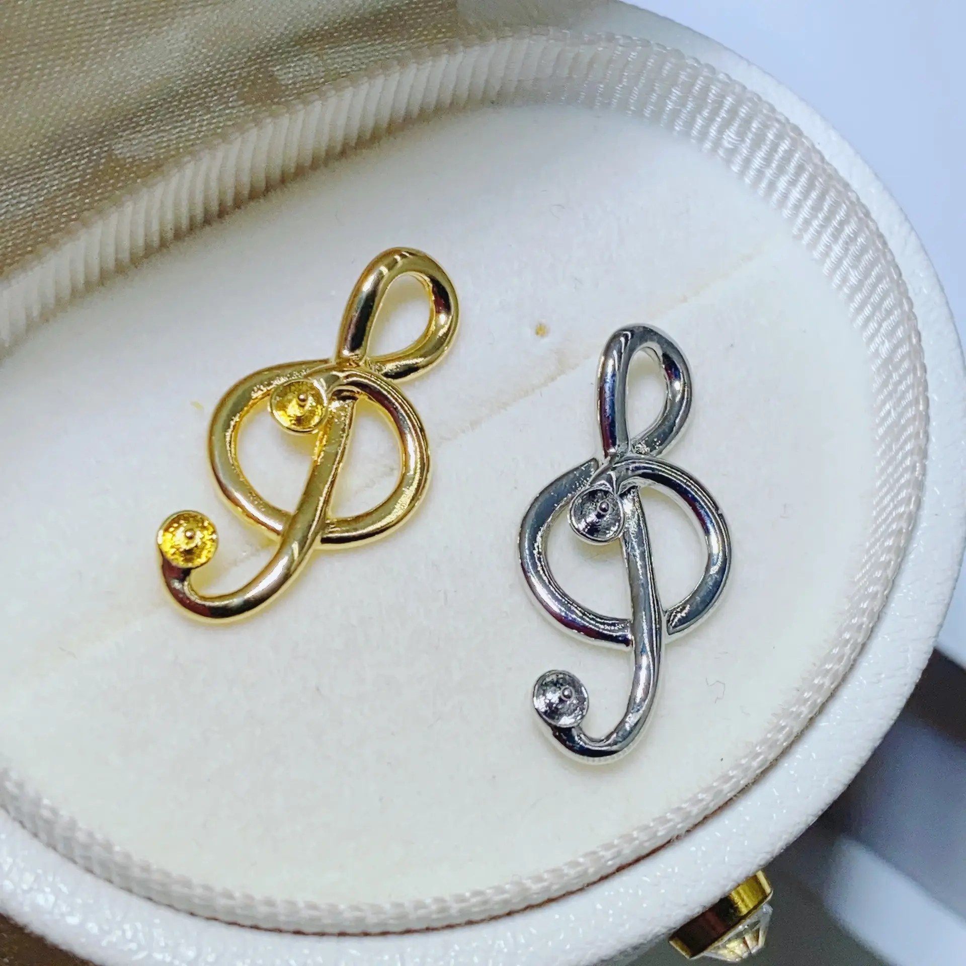 S925 Pearl Asymmetric Earrings Necklace Set — feature 12