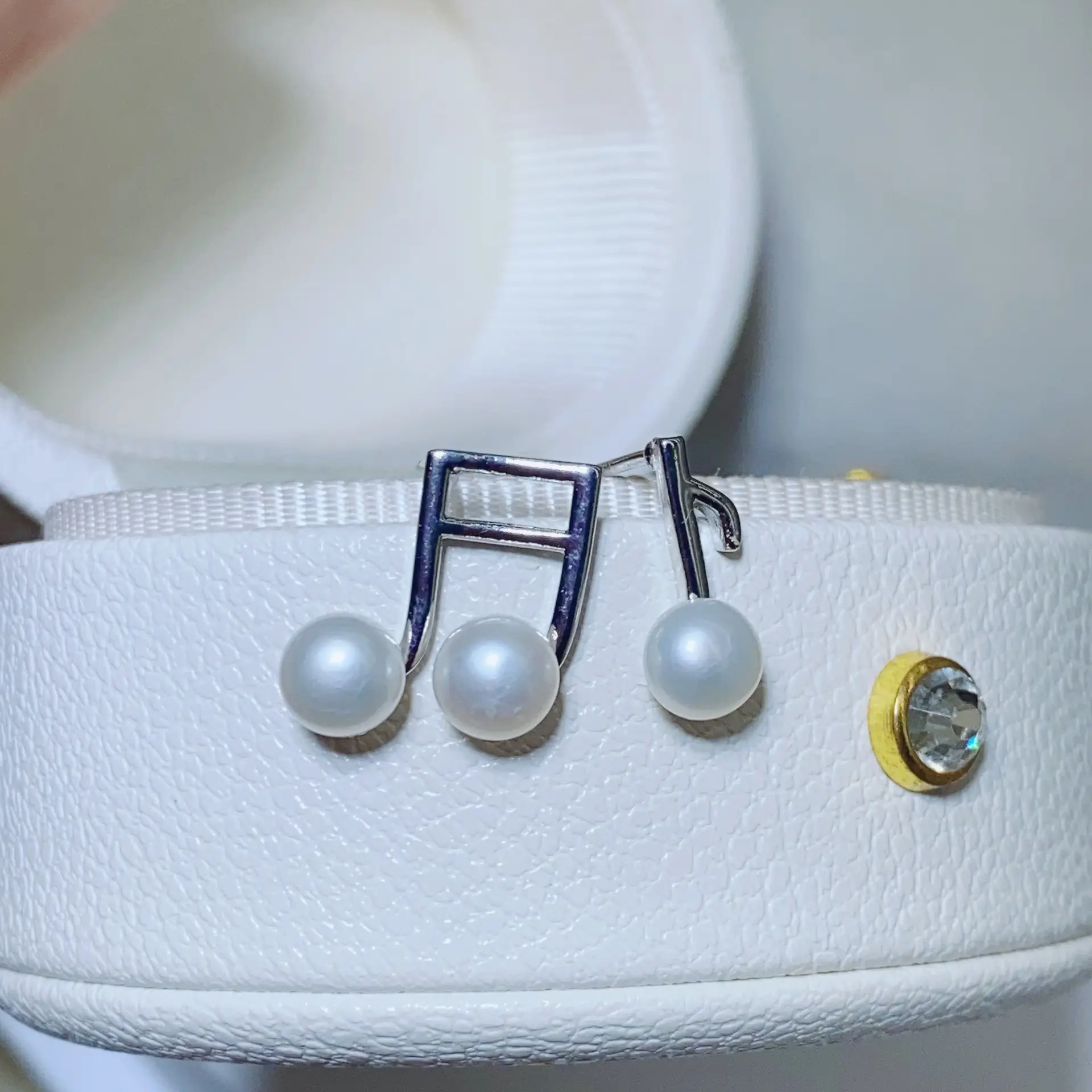 S925 Pearl Asymmetric Earrings Necklace Set — feature 5
