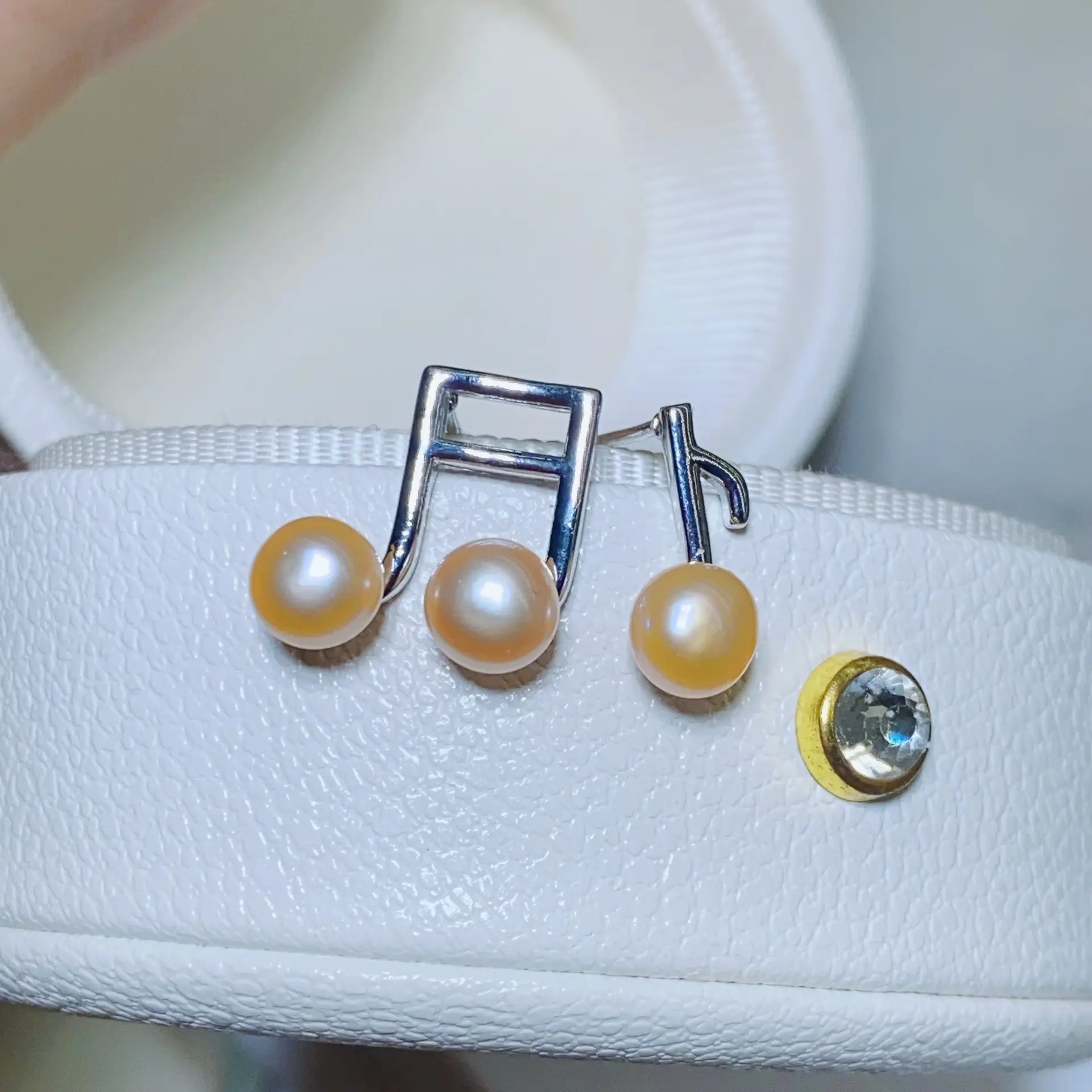 S925 Pearl Asymmetric Earrings Necklace Set — feature 6