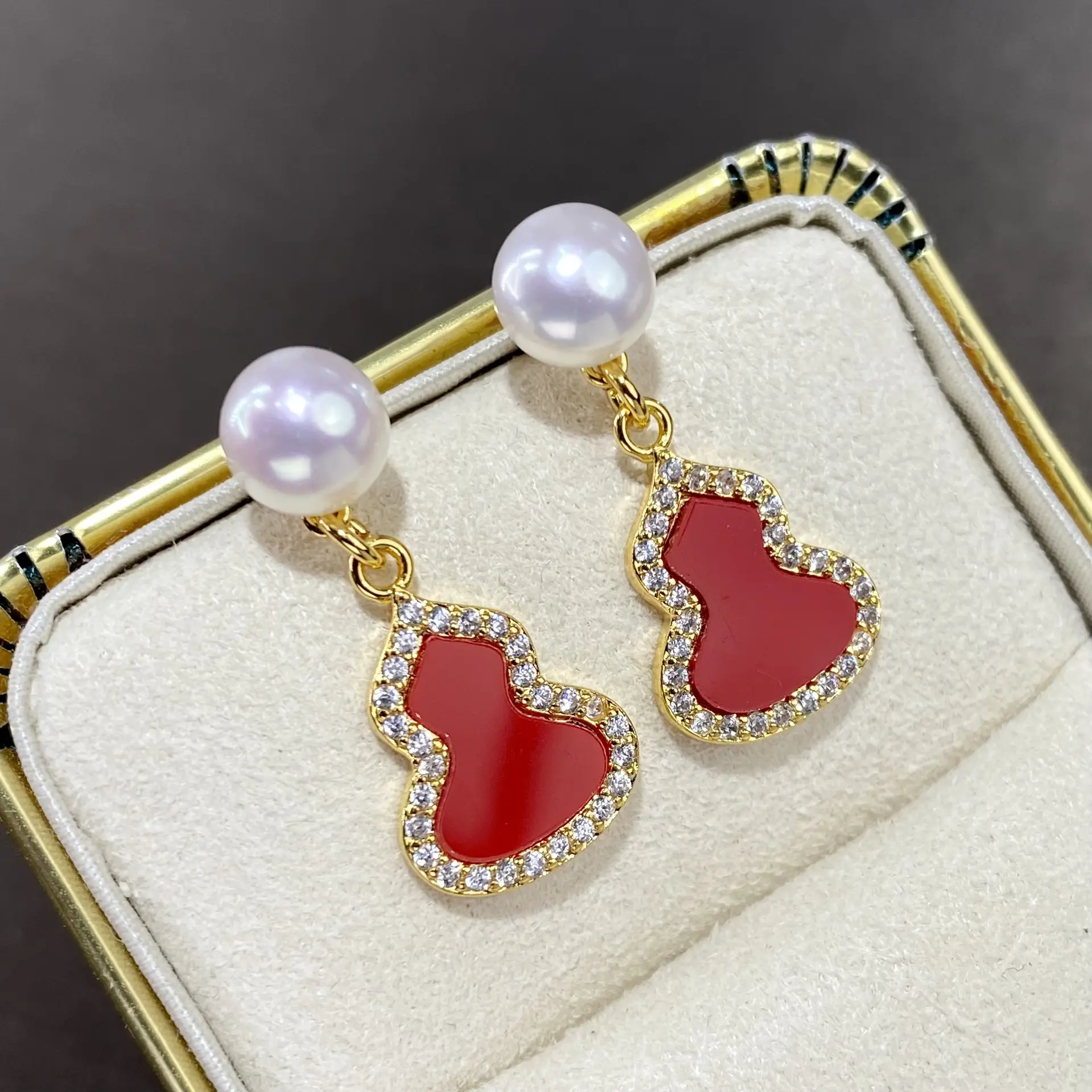 Natural Pearl Chinese Style Earrings Gold Plated
