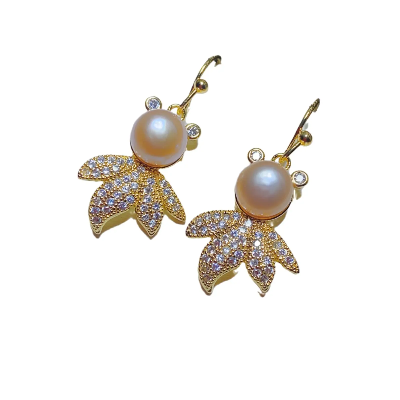 Natural Freshwater Pearl Goldfish Earrings Necklace Set