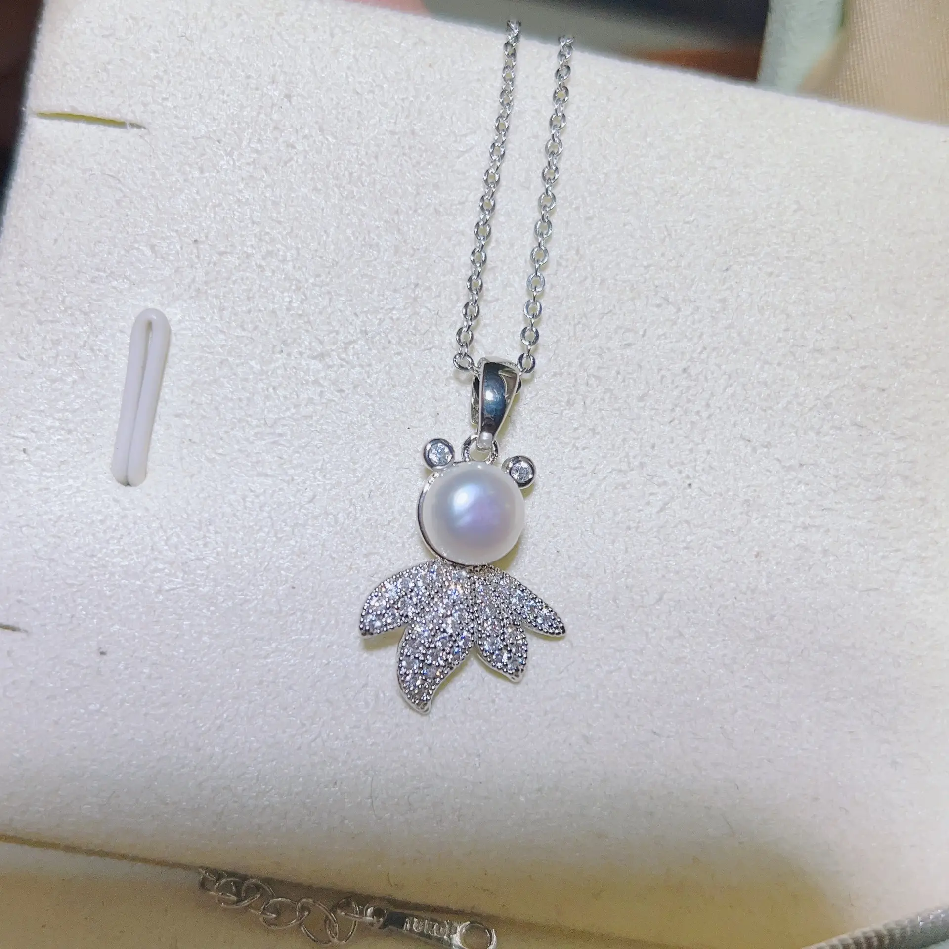 Natural Freshwater Pearl Goldfish Earrings Necklace Set — feature 13