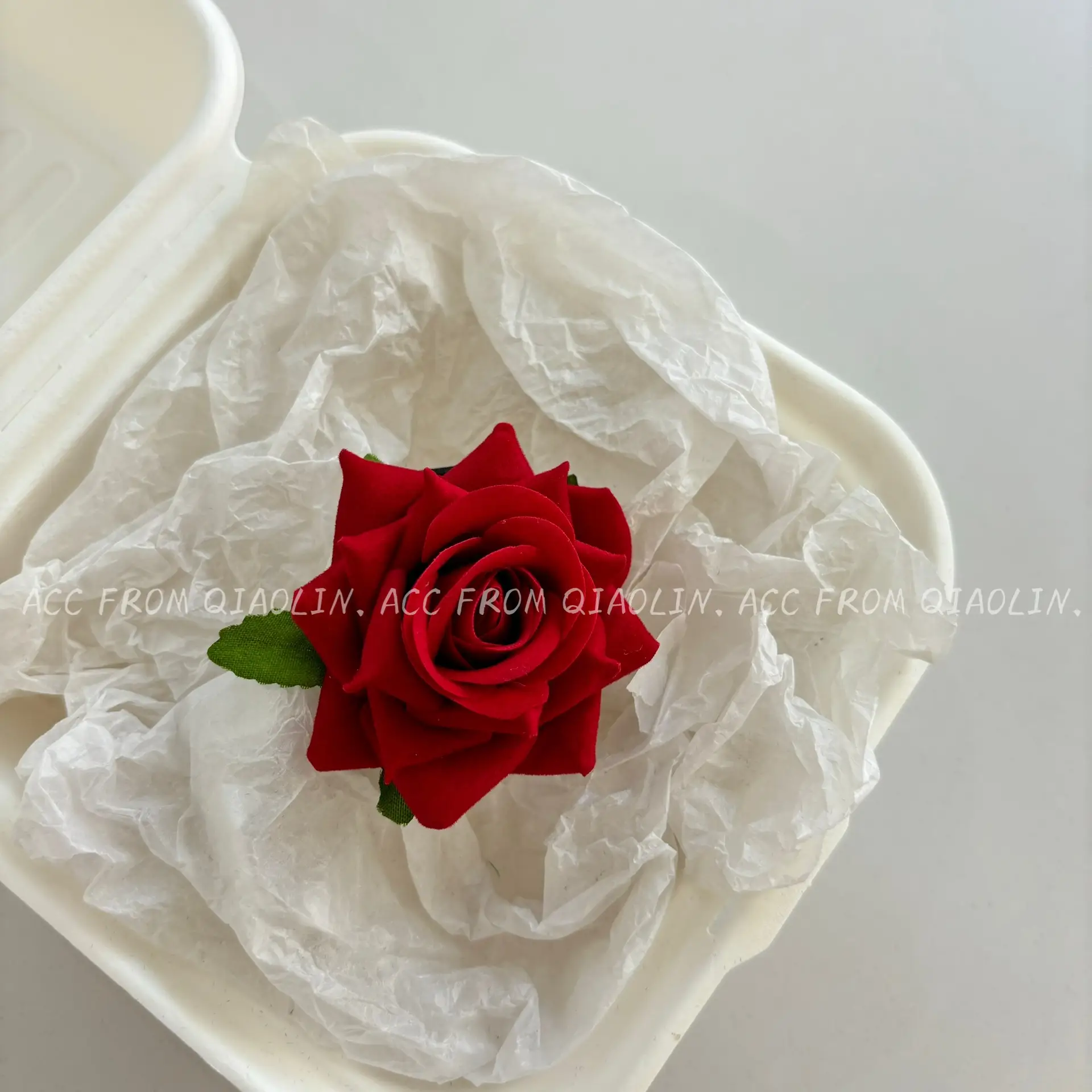 Tian Xiwei Red Rose Hairpin Photo Accessories — feature 13