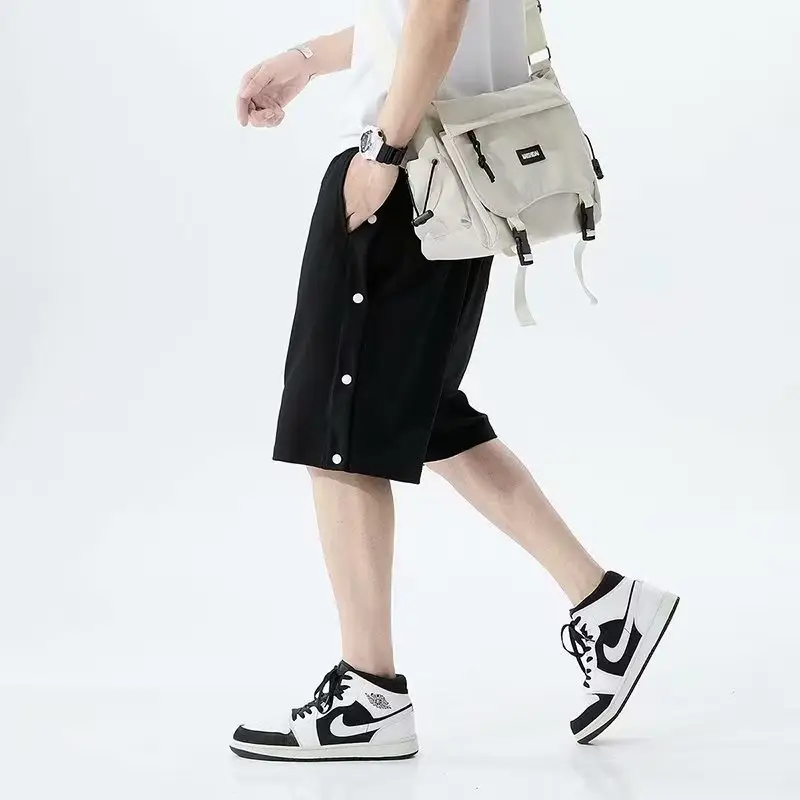 Men Full Breasted Shorts Harajuku Style Casual Shorts — feature 9