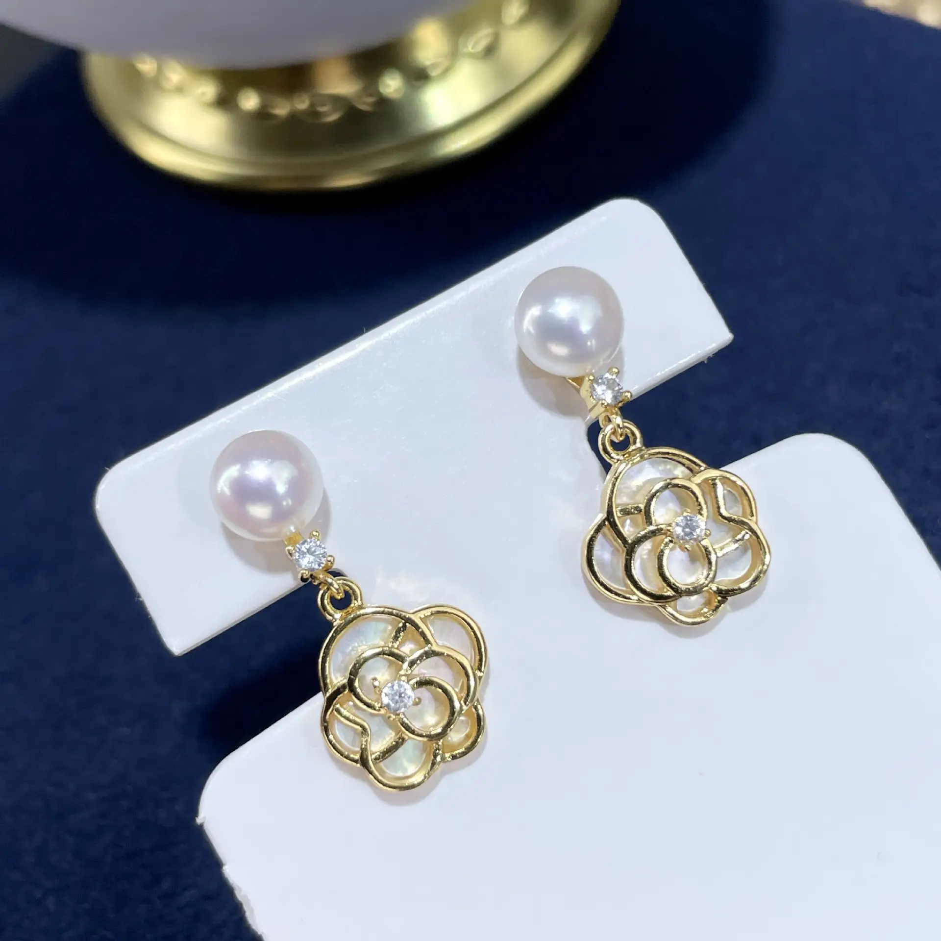 TikTok Earrings Natural Pearl Gold Heart Design All Match - Image 4