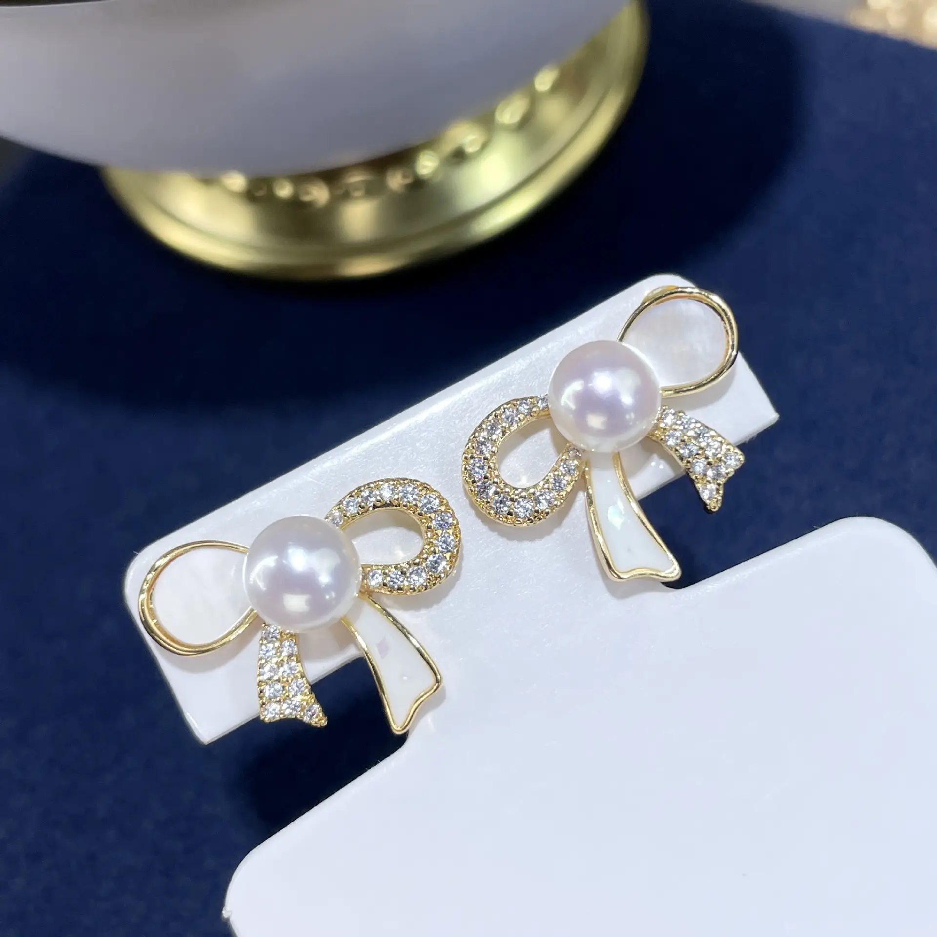 TikTok Earrings Natural Pearl Gold Heart Design All Match — feature 9