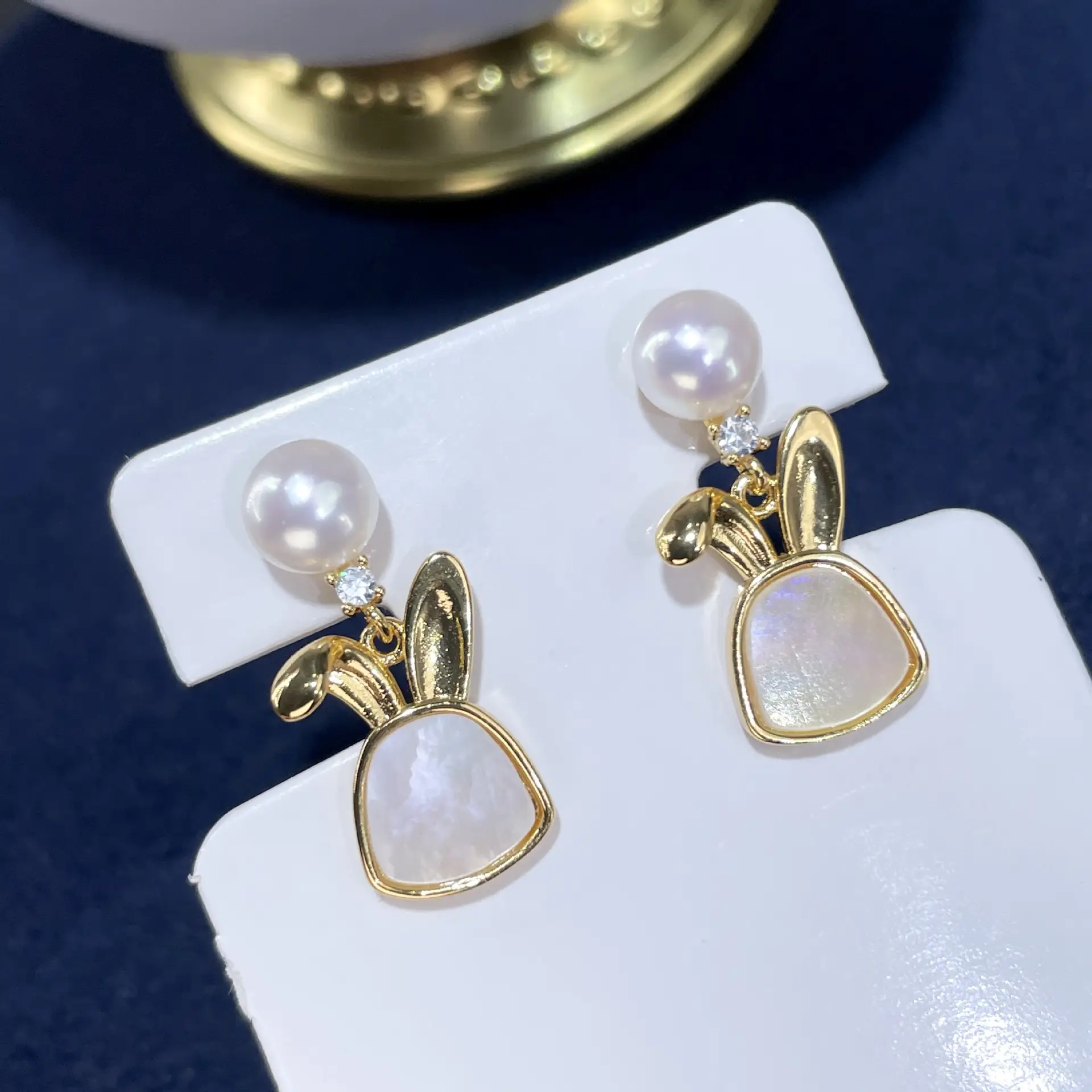 TikTok Earrings Natural Pearl Gold Heart Design All Match - Image 5