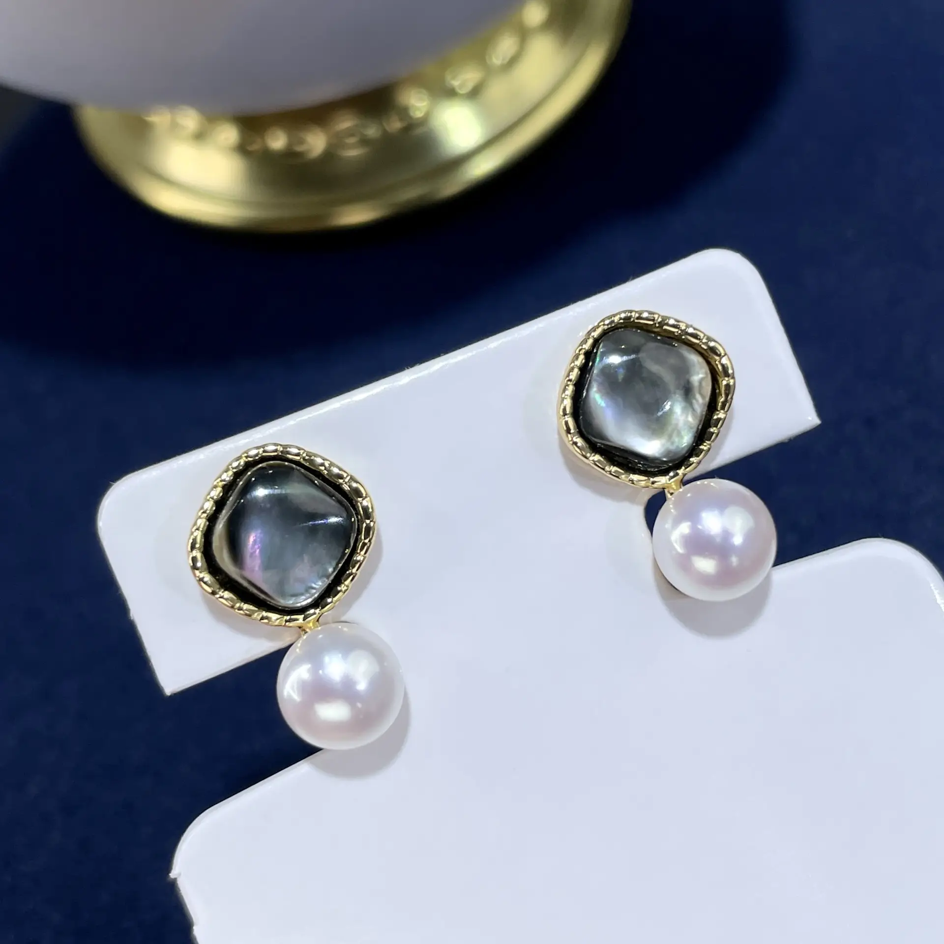 TikTok Earrings Natural Pearl Gold Heart Design All Match - Image 3