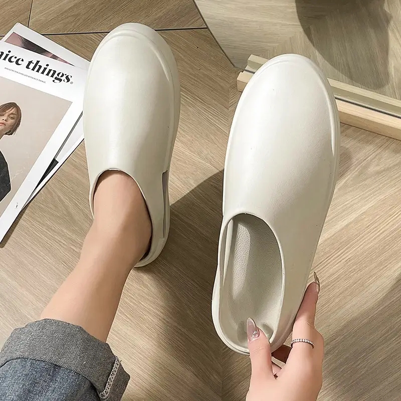 Thick bottom closed toe slippers for women ins lightweight non-slip height increasing chef shoes muffin sports half slippers hole shoes sandals for women - Image 4