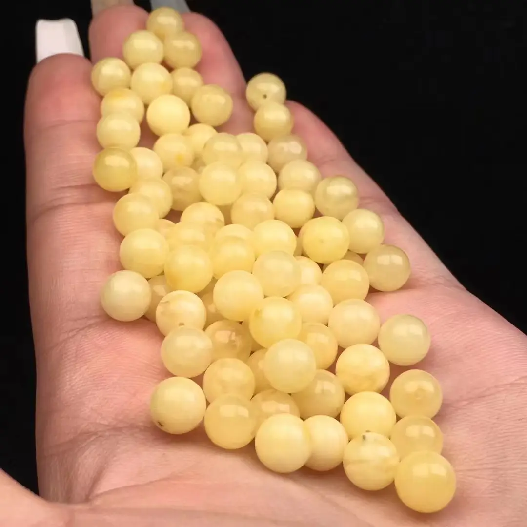 Natural Beeswax Round Beads White Flower Beads — feature 3