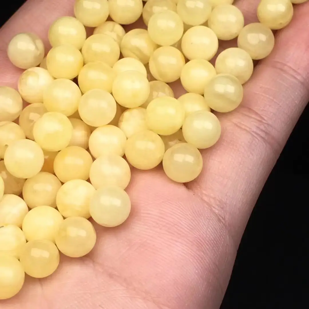 Natural Beeswax Round Beads White Flower Beads — feature 8