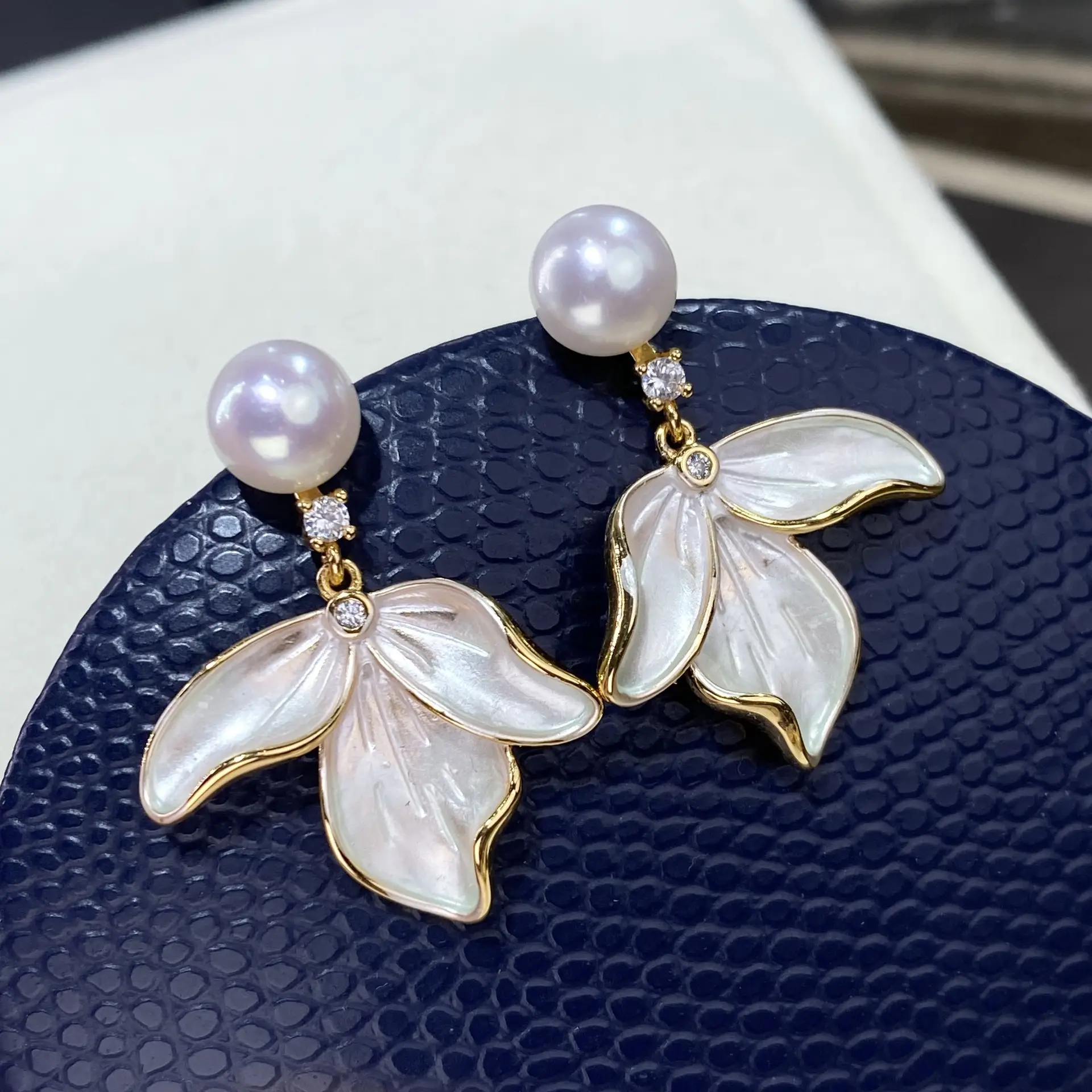 Natural Freshwater Pearl Earrings for Women - Image 4