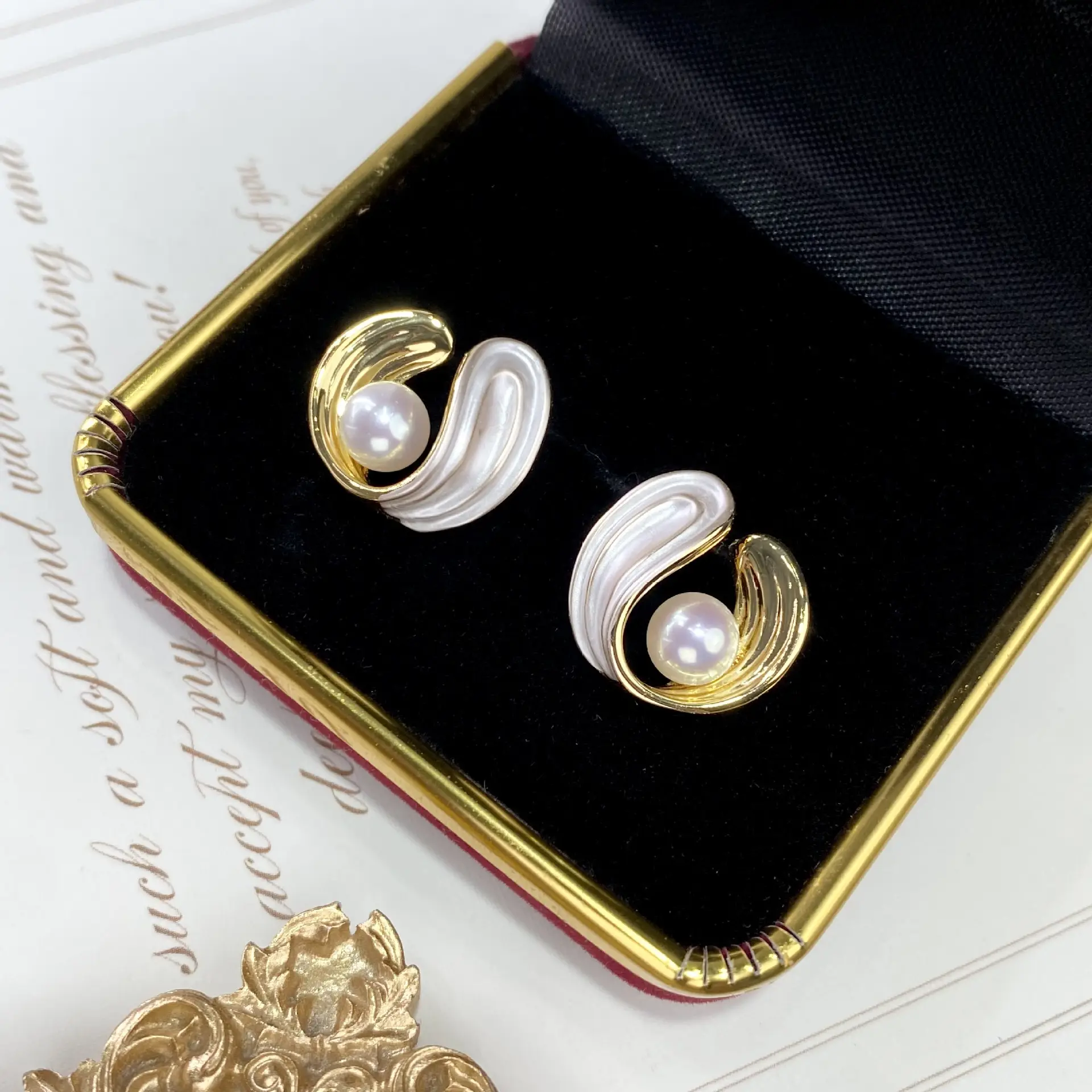 Natural Freshwater Pearl Earrings for Women - Image 2