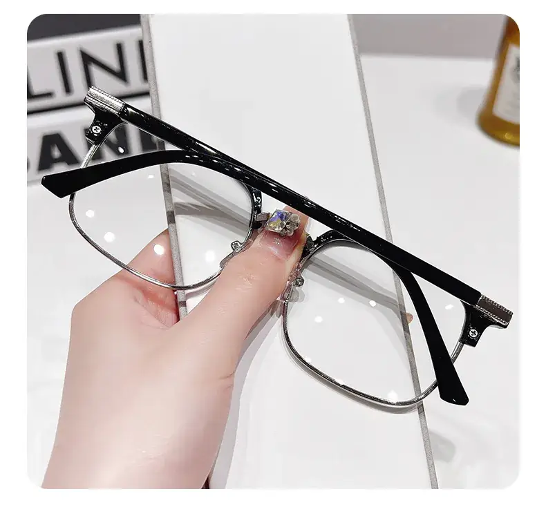 Smart Color Changing Eyeglasses for Men with Anti-Blue Light & Myopia Protection — feature 28