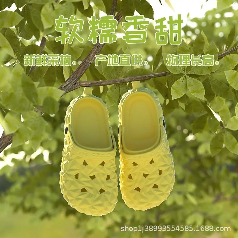 Cartoon new beach slippers hole shoes women's summer outerwear fashion thick-soled sandals and slippers women's summer cute wholesale - Image 13