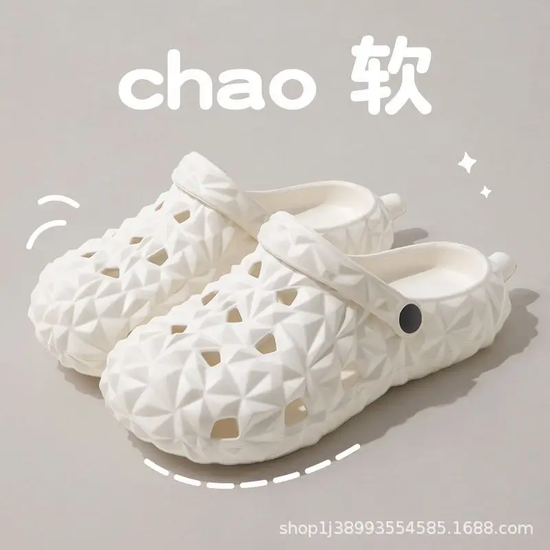 Cartoon new beach slippers hole shoes women's summer outerwear fashion thick-soled sandals and slippers women's summer cute wholesale - Image 3