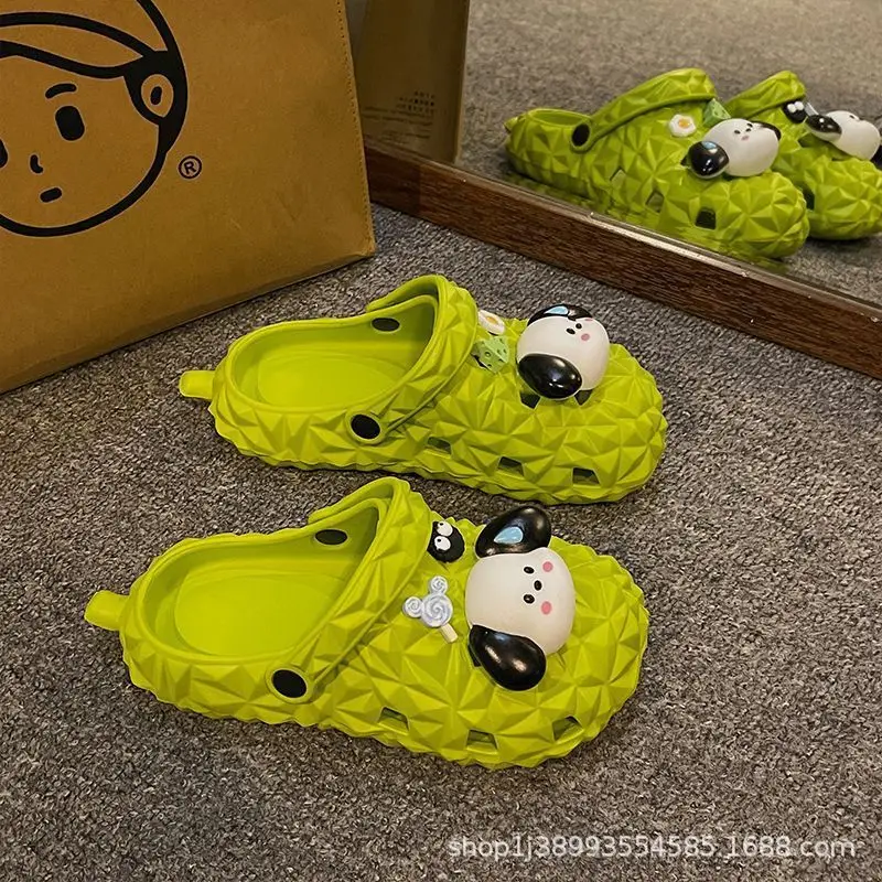 Cartoon new beach slippers hole shoes women's summer outerwear fashion thick-soled sandals and slippers women's summer cute wholesale - Image 4