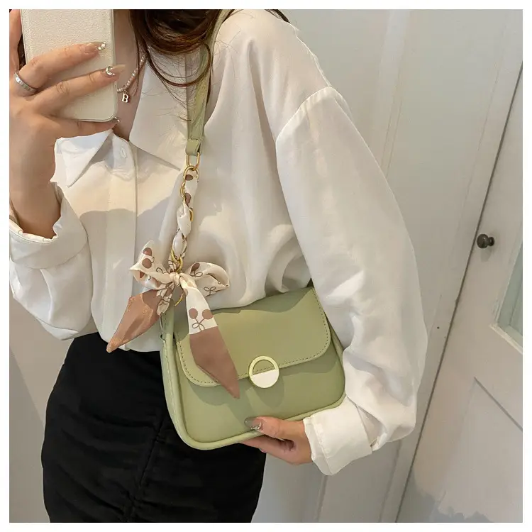 Women Crossbody Bag Beige Square Design Wholesale 2026 — feature 14