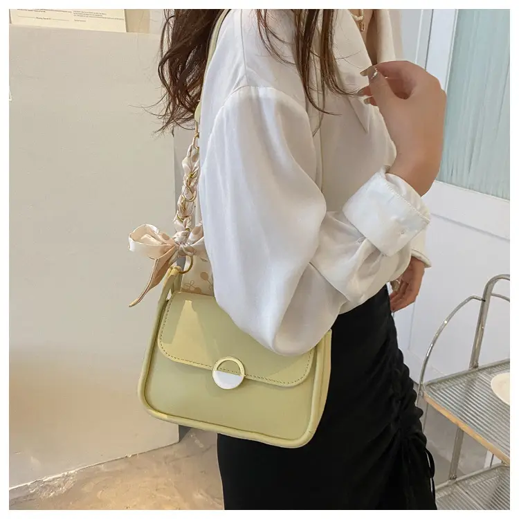 Women Crossbody Bag Beige Square Design Wholesale 2026 — feature 17