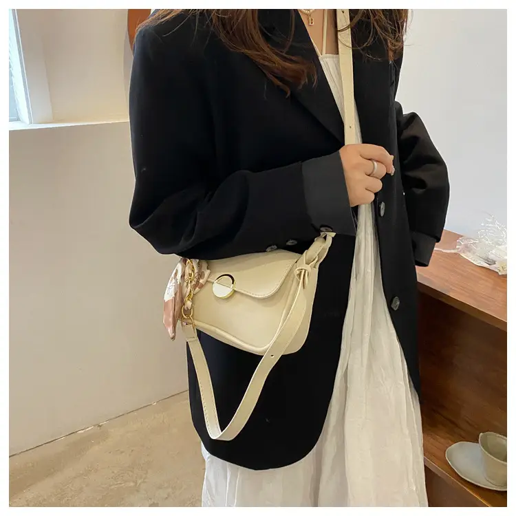 Women Crossbody Bag Beige Square Design Wholesale 2026 — feature 18