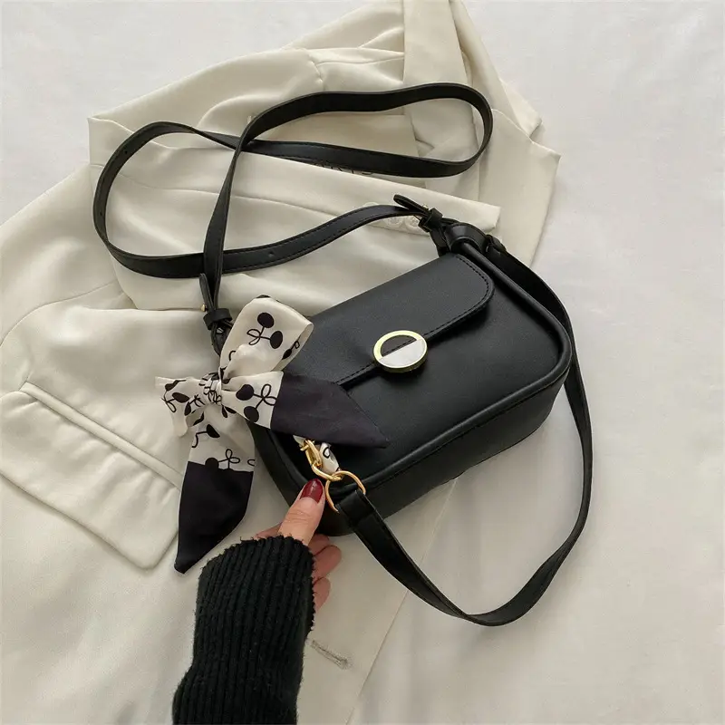 Women Crossbody Bag Beige Square Design Wholesale 2026 - Image 4