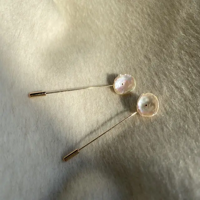 Natural Petal Pearl Pin Brooch for Women - Image 5