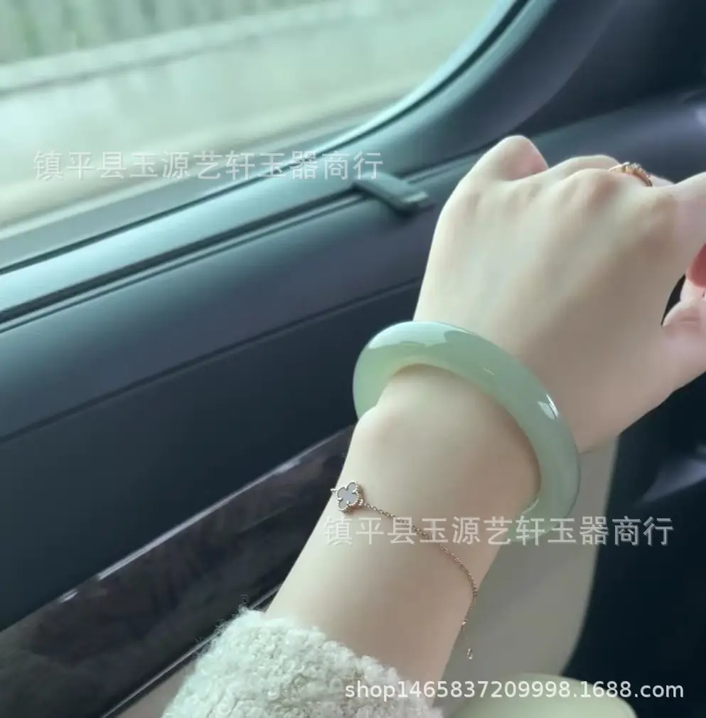 Natural Jade Fat Round Bracelet Blue White Sun Sail Design — feature 3