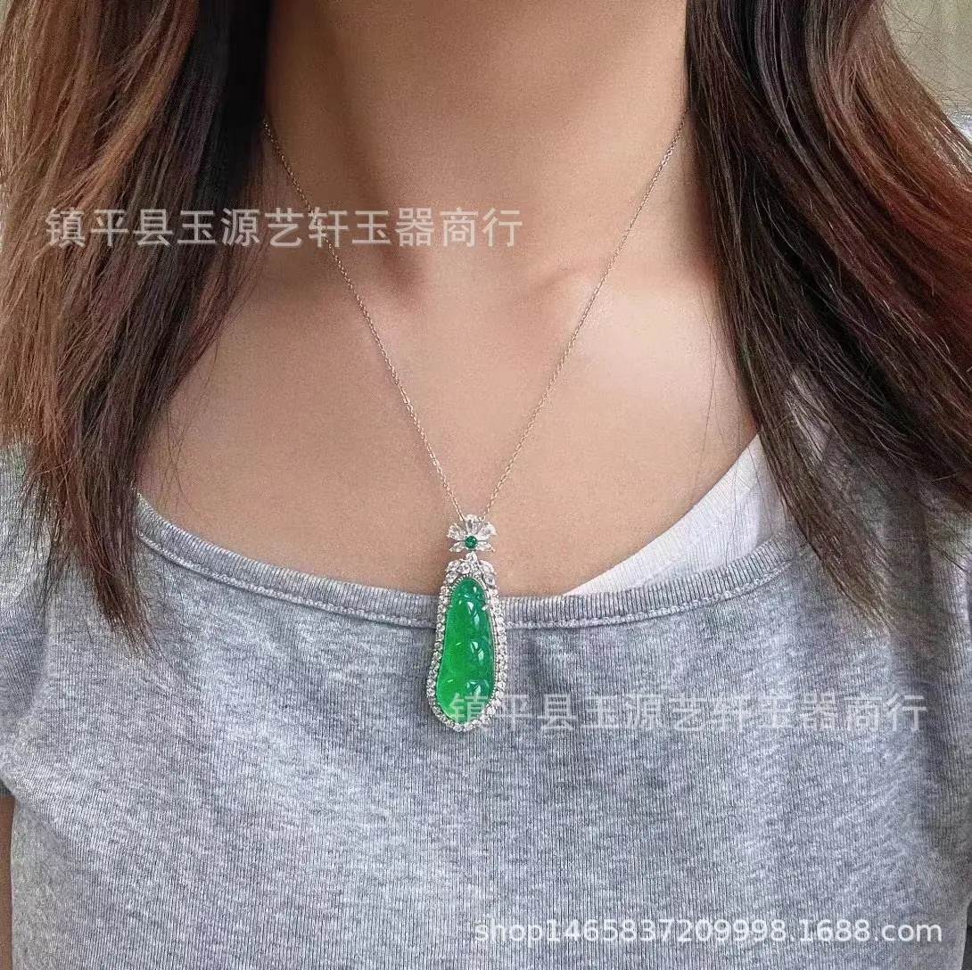 Natural Ice Chalcedony Pendant Necklace Full Green Agate Comparable to Emerald — feature 3