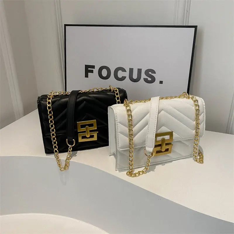 White Chain Crossbody Bag for Women 2024 - Image 3