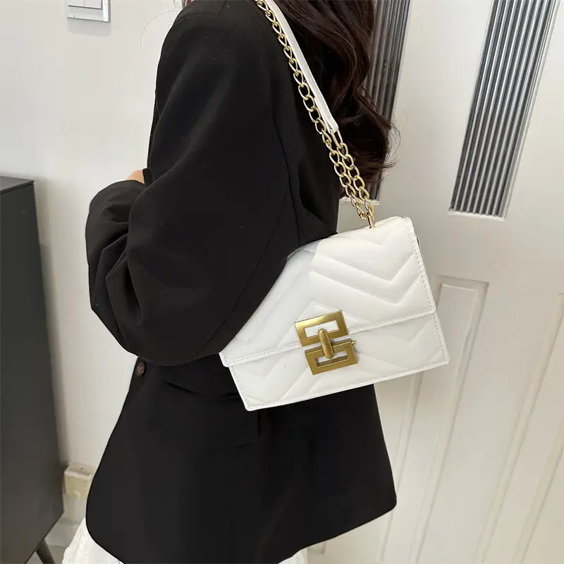 White Chain Crossbody Bag for Women 2024 - Image 5